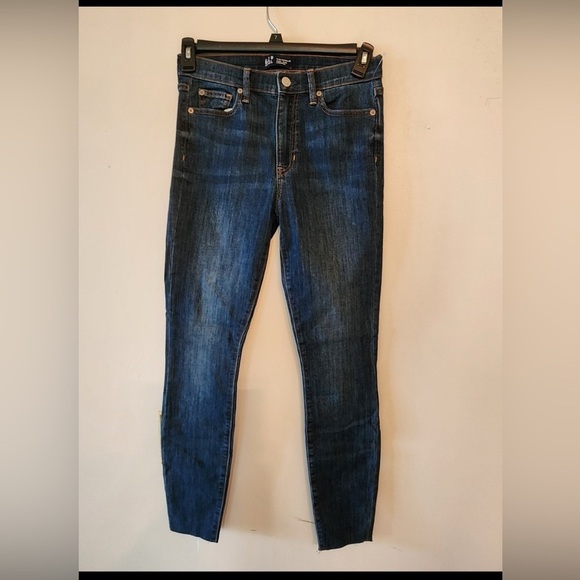 GAP Denim - Gap high rise Jeggings leggings jeans size 2 regular